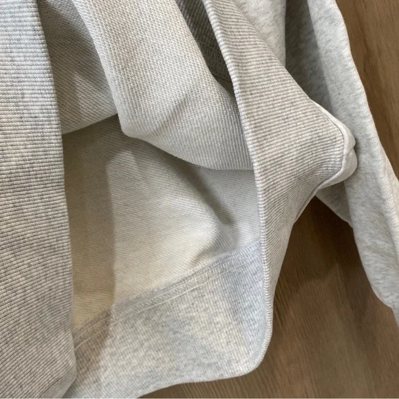 PARKE Light Gray Crewneck Sweatshirt with Red & Blue Flag Print - Picture 5 of 7